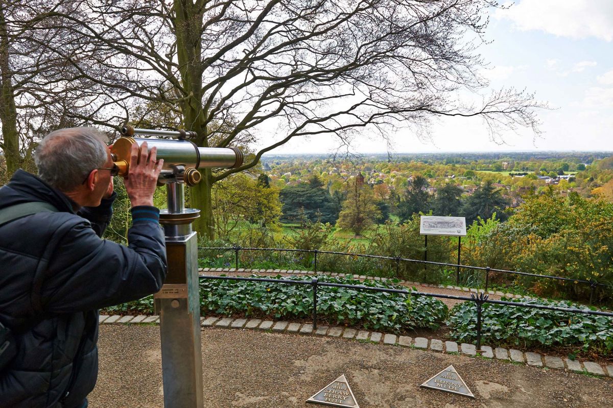 King Henry's Mound Telescope